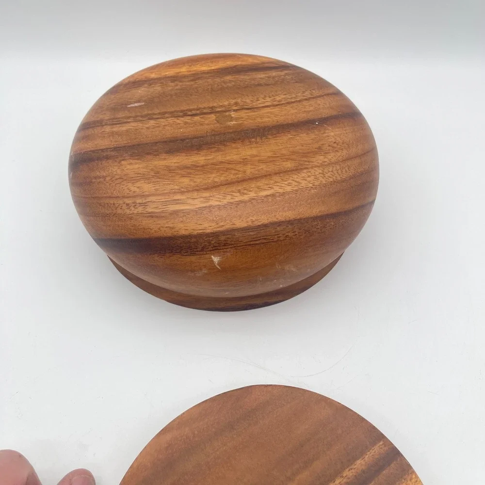 Hardwoods‎ of the Pacific Hand Carved Wood Lidded Bowl Honolulu Hawaii Brown